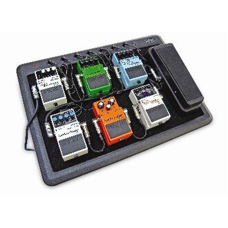 Skb 1SKB-PS-8 Powered Pedalboard and Bag