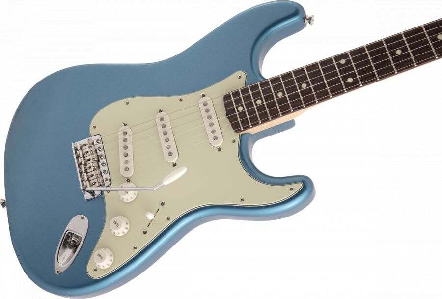 Fender Made In Japan Traditional 60s Stratocaster®, Rosewood Fingerboard, Lake Placid Blue