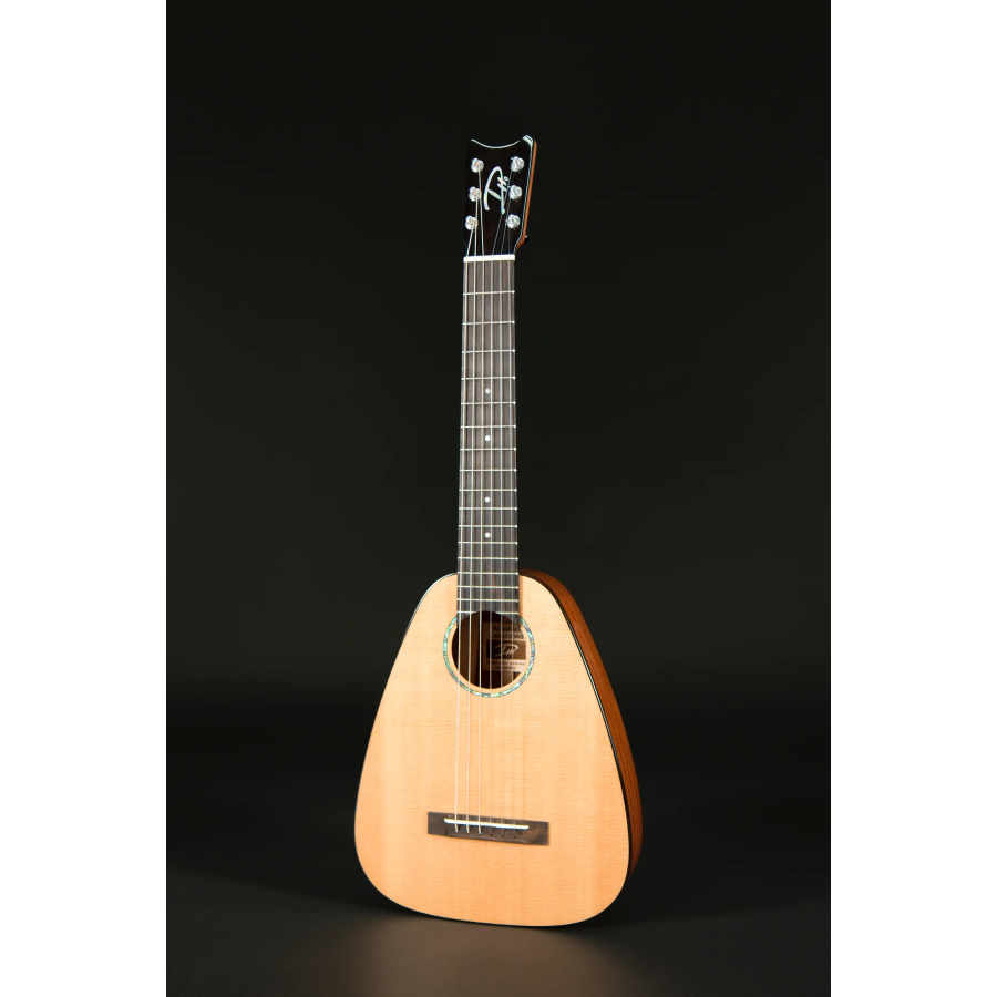 Romero Creations D Ho 6-String Nylon String Mini Guitar