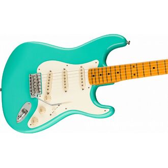 Fender American Vintage Ii 1957 Stratocaster®, Maple Fingerboard, Sea Foam Green