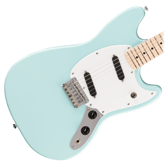 Squier Sonic Mustang Maple Fingerboard - Daphne Blue