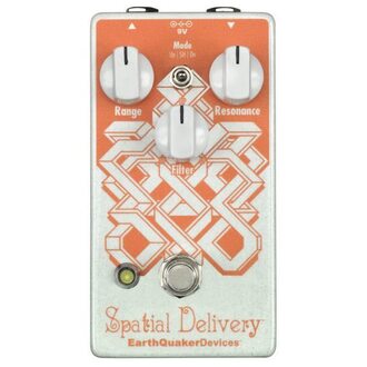 EarthQuaker Devices Spatial Delivery Envelope Filter w/Sample & Hold Pedal