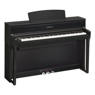 Yamaha Clavinova CLP675B Digital Piano Black w/GrandTouch Action