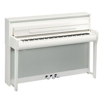 Yamaha Clavinova CLP685PWH Digital Piano Polished White w/GrandTouch Action
