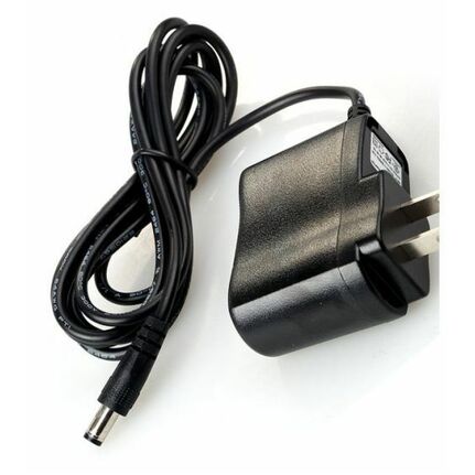 Outlaw Effects OUTLAW21 9V/500mA Power Adapter